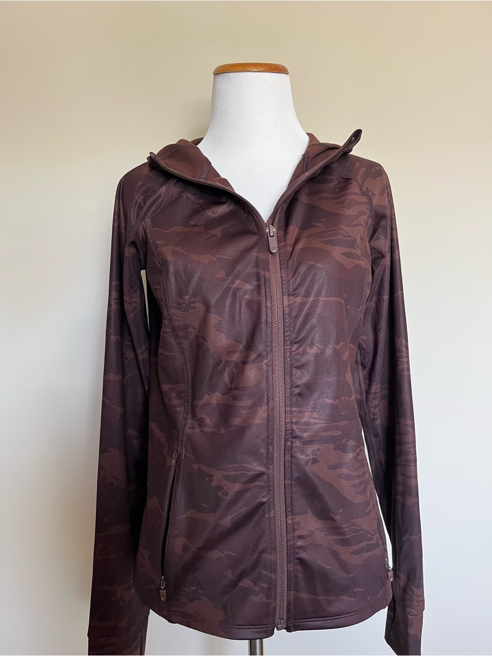 Gap Fit Women's Brown Camo Fit Zip Front Hooded Jacket Size XS